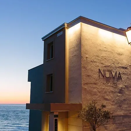 Hotel Numa